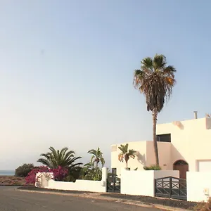 https://villa-paradise-beach.hotelsfuerteventura.org
