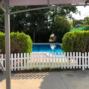 https://sagrado-corazon-chalet-con-piscina-a-25m-playa.es-andalucia.com
