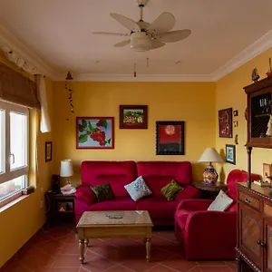 https://la-casa-del-mar-cadiz-11002.hotelsincadiz.net